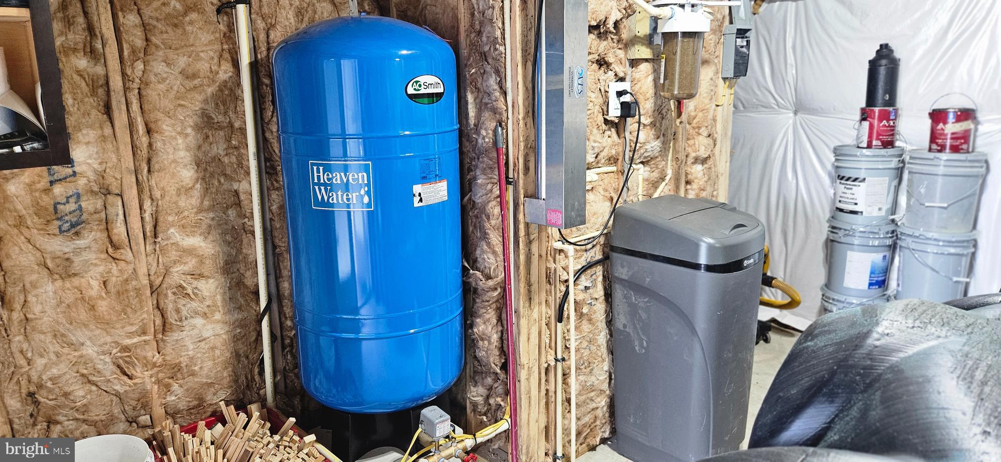 RIVER RIDGE - Residential