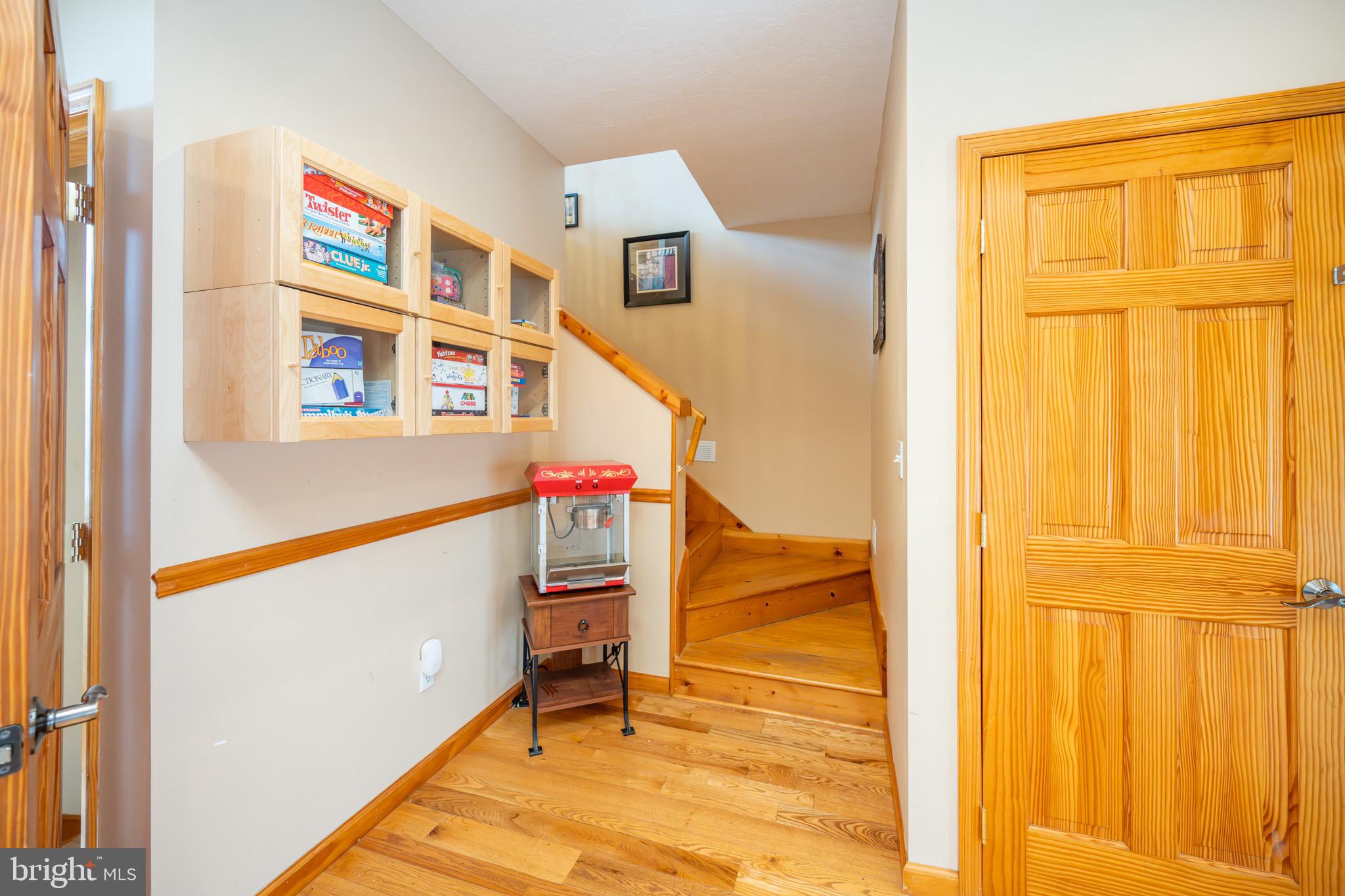 PARADISE POINT - Residential