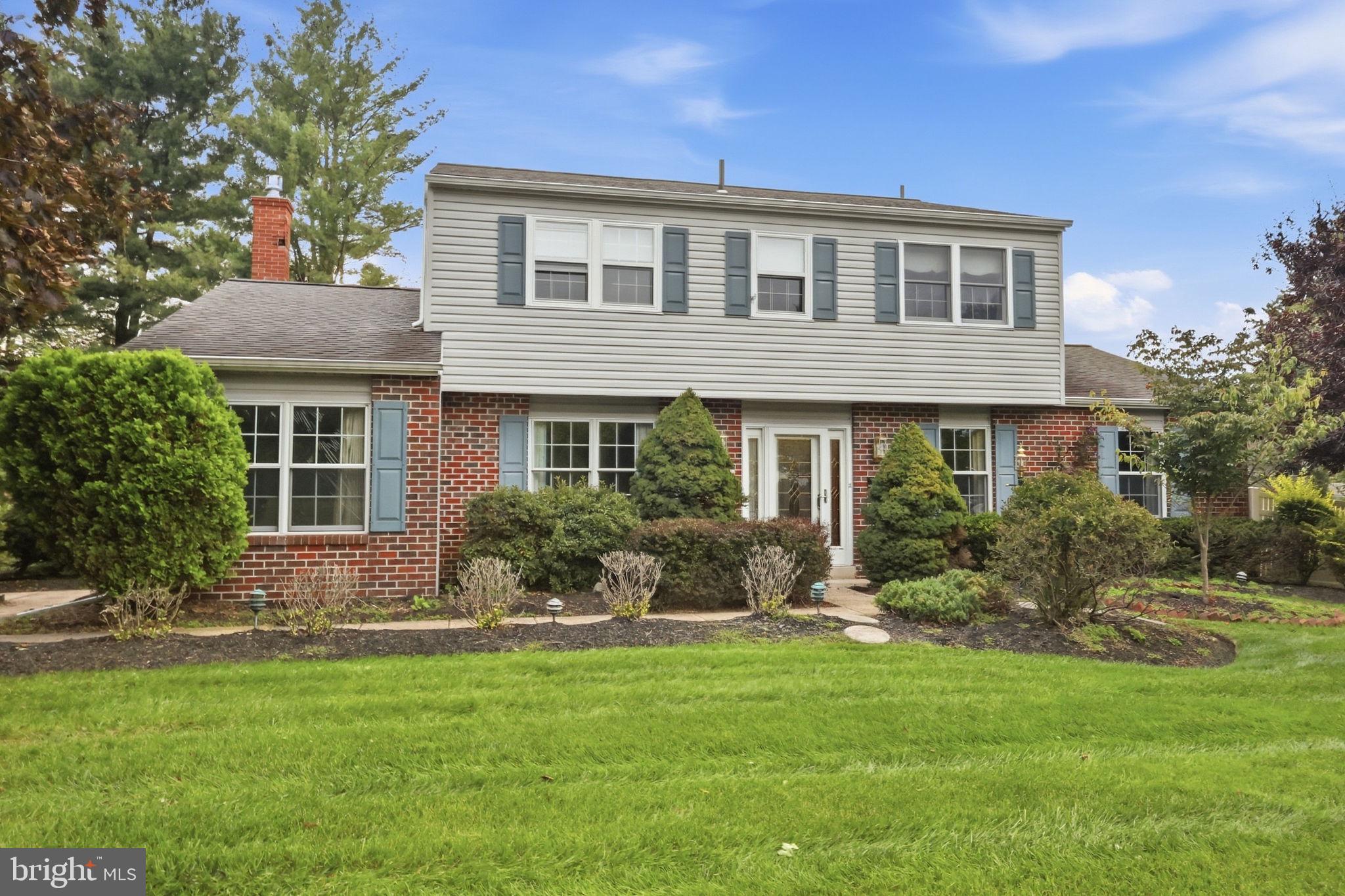 389 UPPER HOLLAND ROAD
