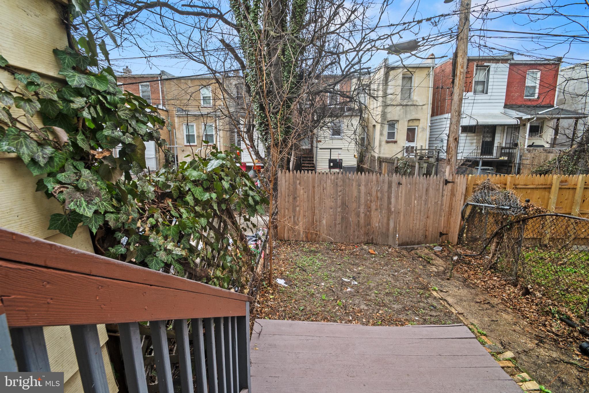 EAST BALTIMORE MIDWAY - Residential