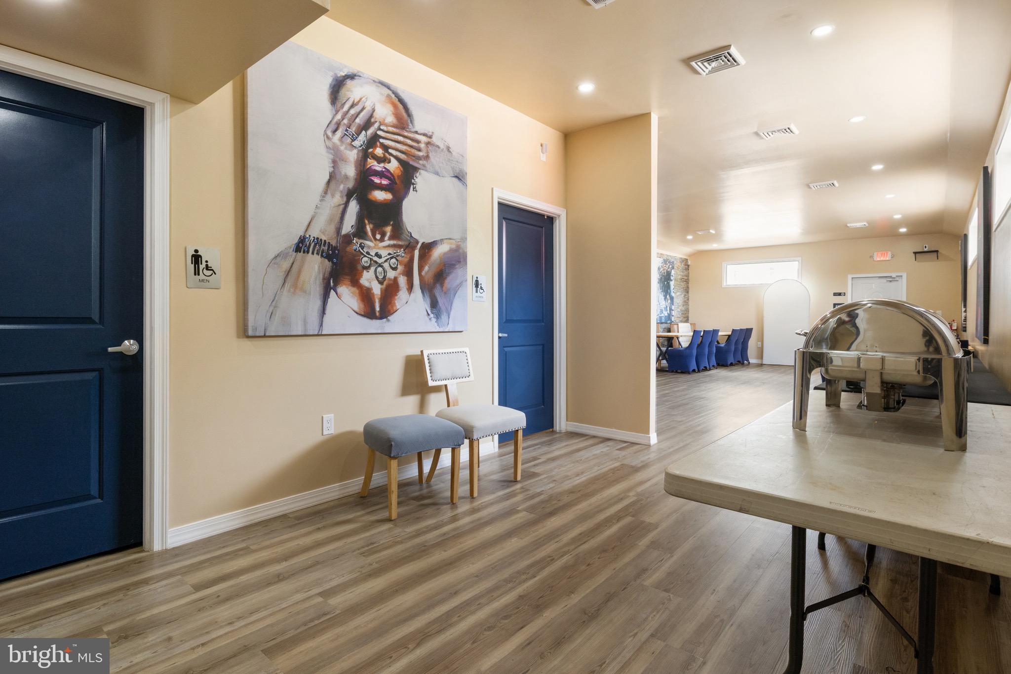 354 E COLLEGE AVENUE