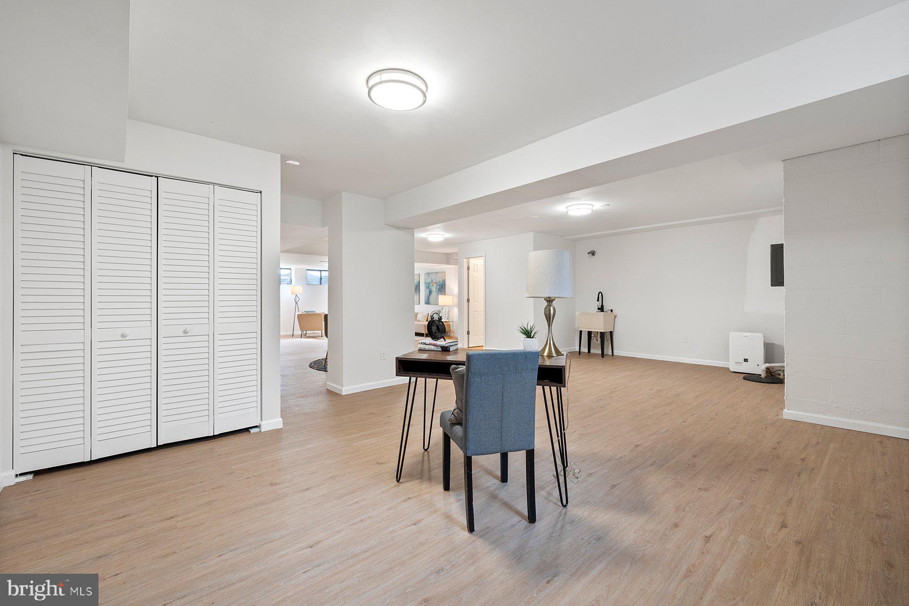 STRATHMORE PLACE - Residential