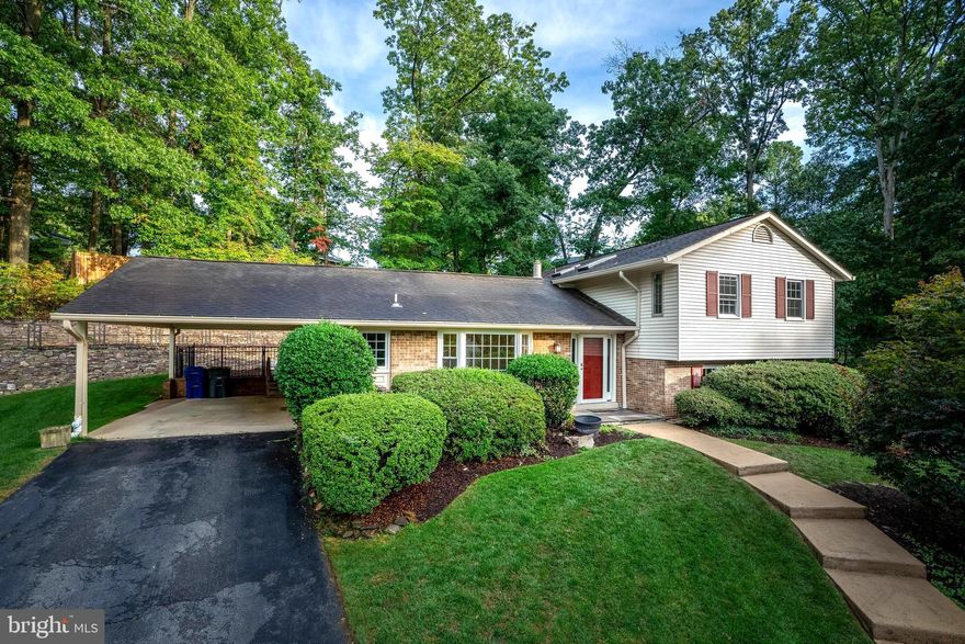 **Possibility to assume the current loan with a 3.375% interest rate**

Gorgeous home on a wonderful cul-de-sac! This home checks all the boxes: New primary and hall bathrooms, new exterior doors and windows, refinished hardwood floors, new retaining wall and fence, and a renovated kitchen with granite countertops and new stainless steel appliances are only some of the most recent upgrades. The sun-filled interior boasts 5 bedrooms, 2.5 bathrooms, a fabulous lower level with a wood-burning fireplace, and over 2,200 finished square feet. This stunning home is located on a quiet cul-de-sac in the sought-after Tanglewood neighborhood, sitting on a private 1/3 acre lot backing to scenic woodlands. This prime Vienna location is in the desirable Madison HS pyramid (Louise Archer, Thoreau, Madison) and offers easy access to trails, Peterson Lane Park, and is within walking distance to Elementary and High schools, downtown Vienna, and W&OD trail.