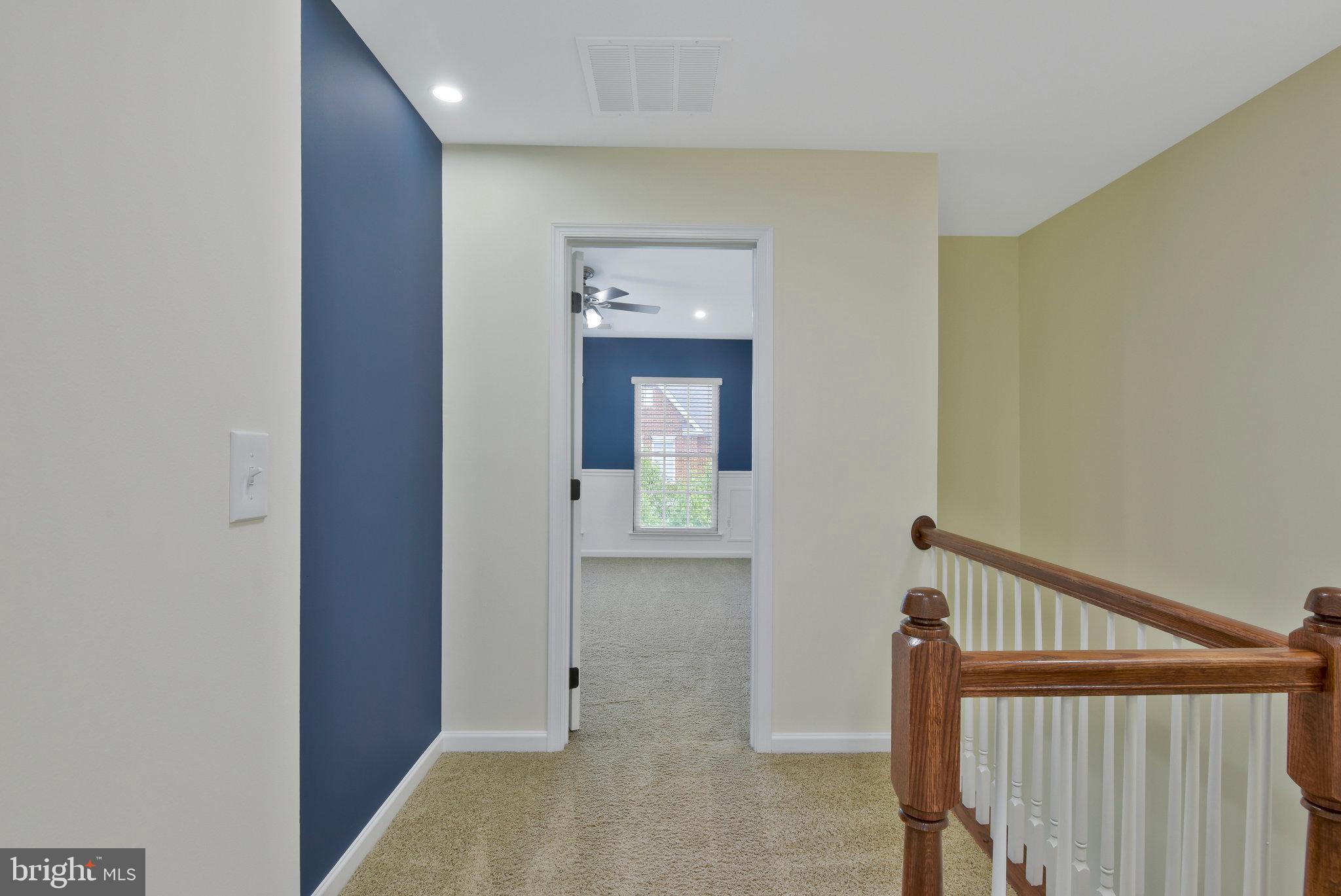 SOUTH RIDING - Residential