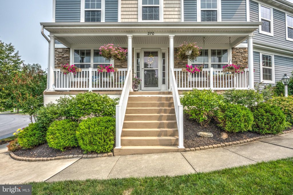 Photo of 270 COOL CREEK WAY, LANCASTER, PA 17602 (MLS # PALA2037374)