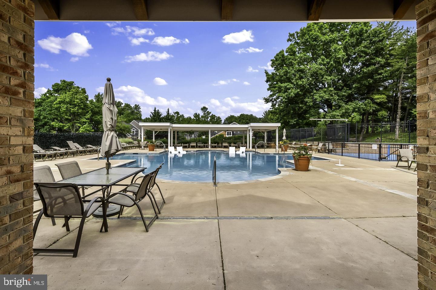 GREENE TREE - Residential