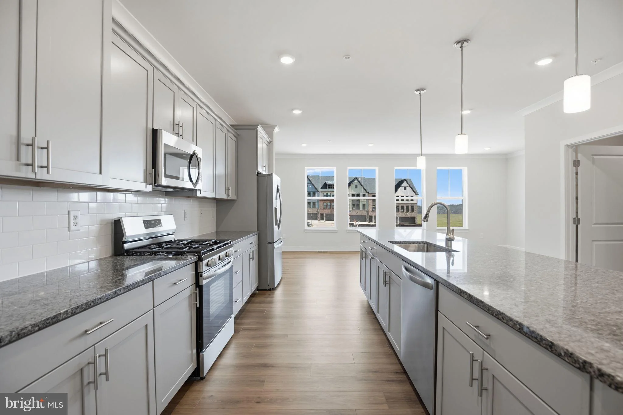 1236 Crested Wood Drive
