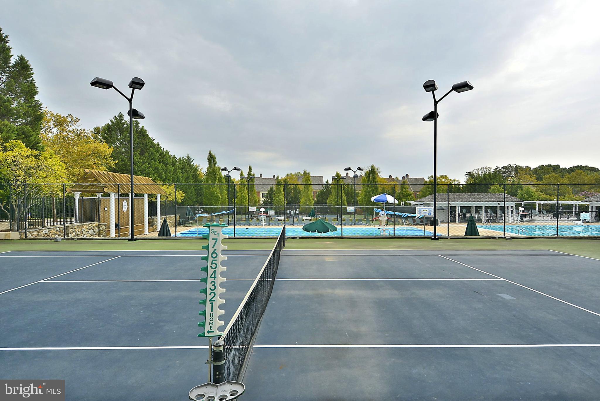 KENTLANDS - Residential