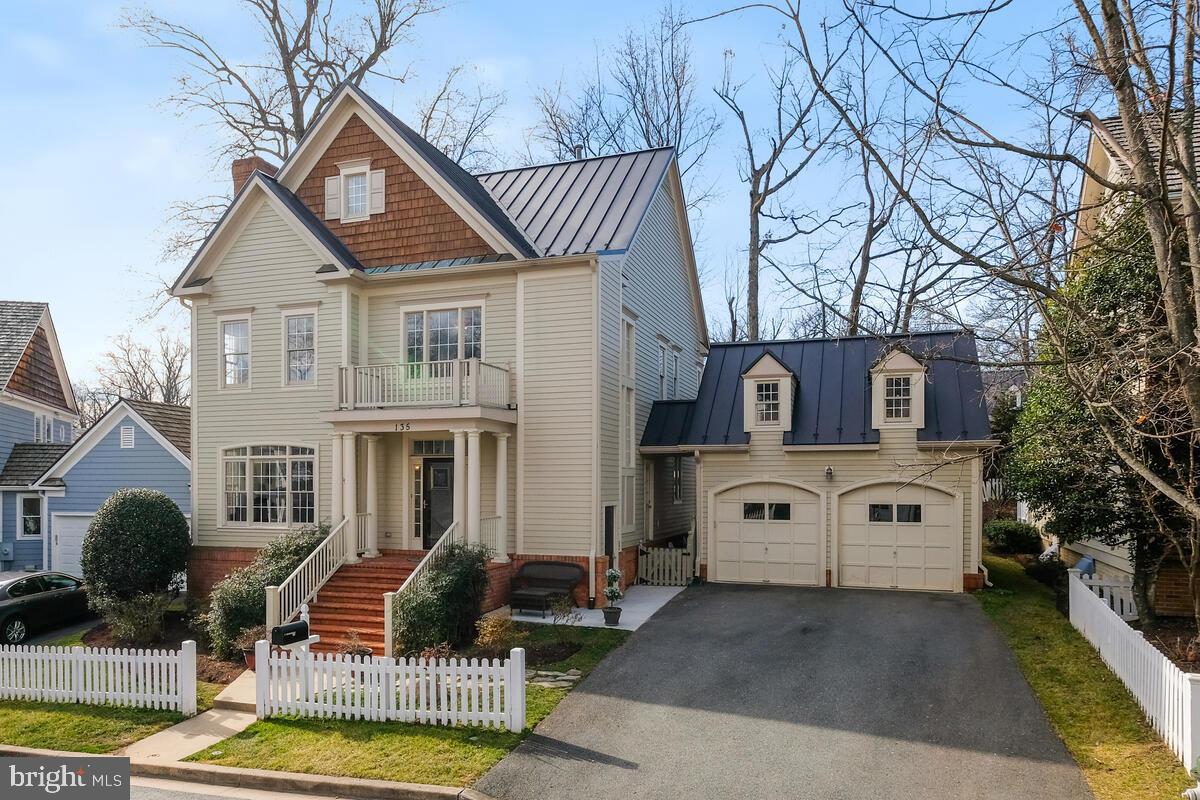 KENTLANDS - Residential