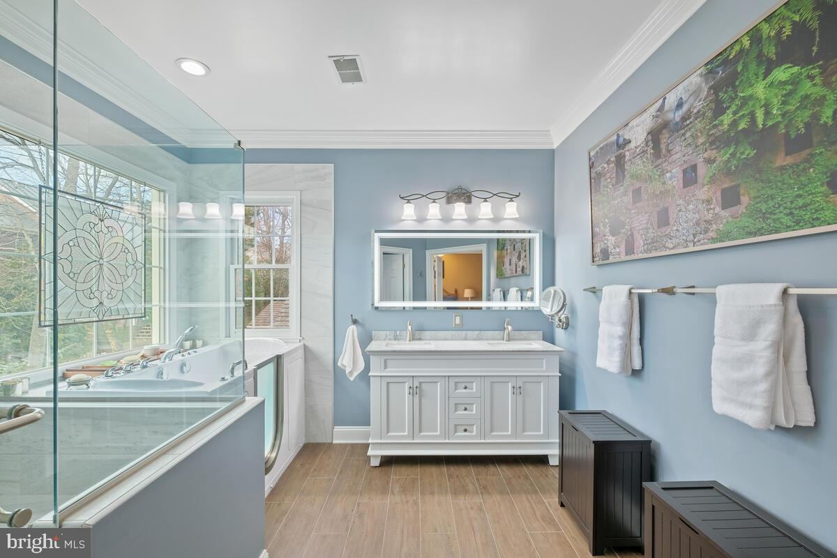 KENTLANDS - Residential