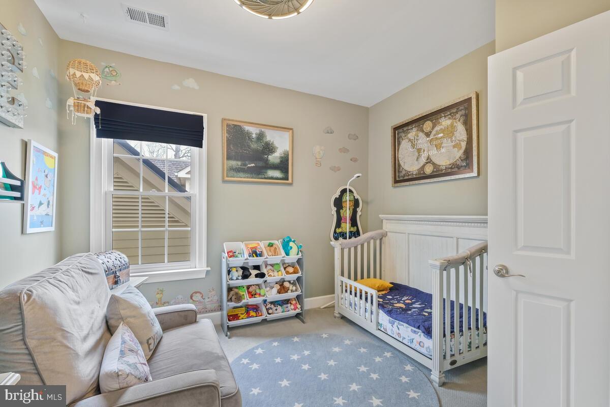 KENTLANDS - Residential