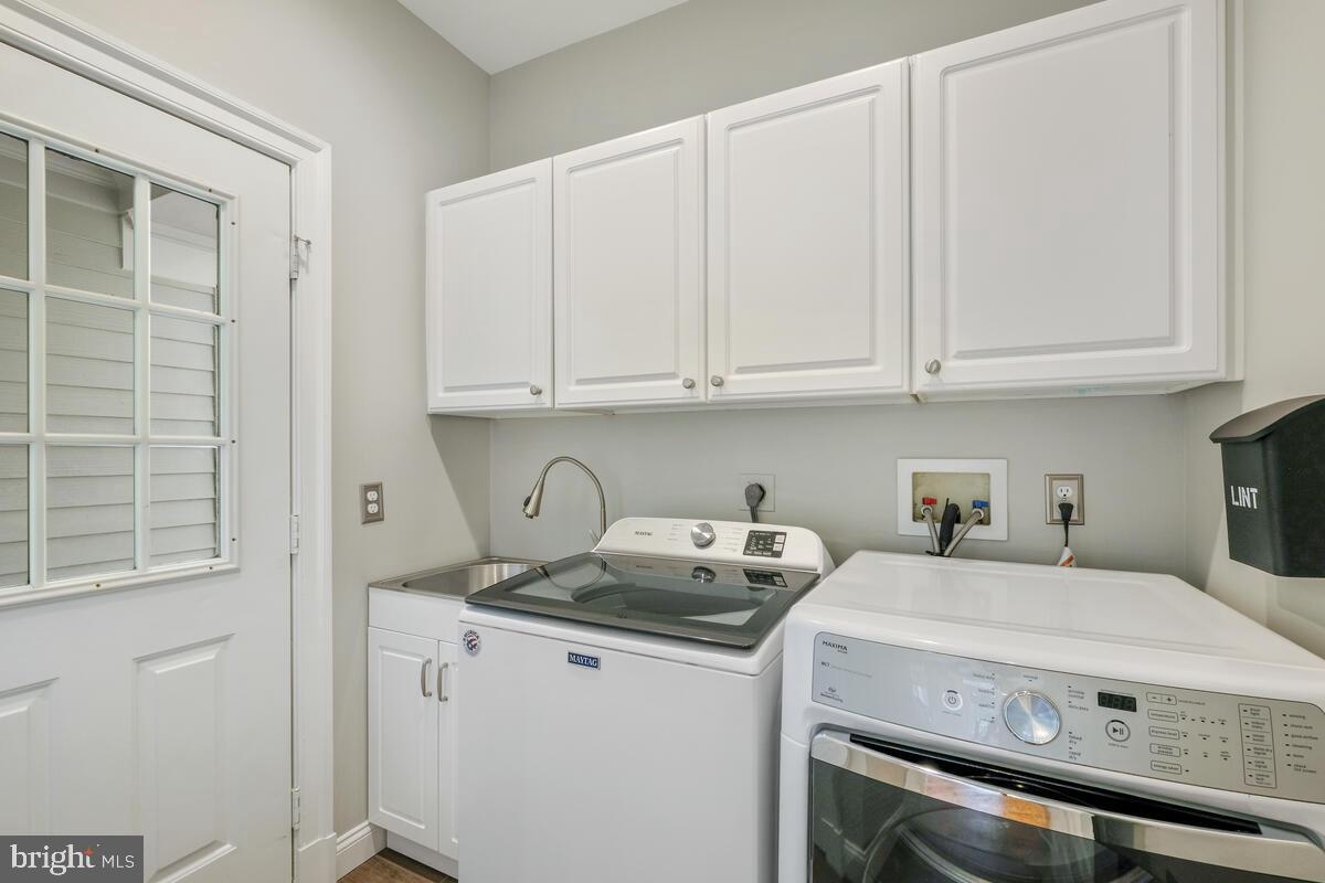 KENTLANDS - Residential