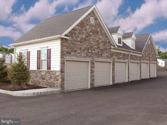 HERITAGE GREEN - Residential Lease