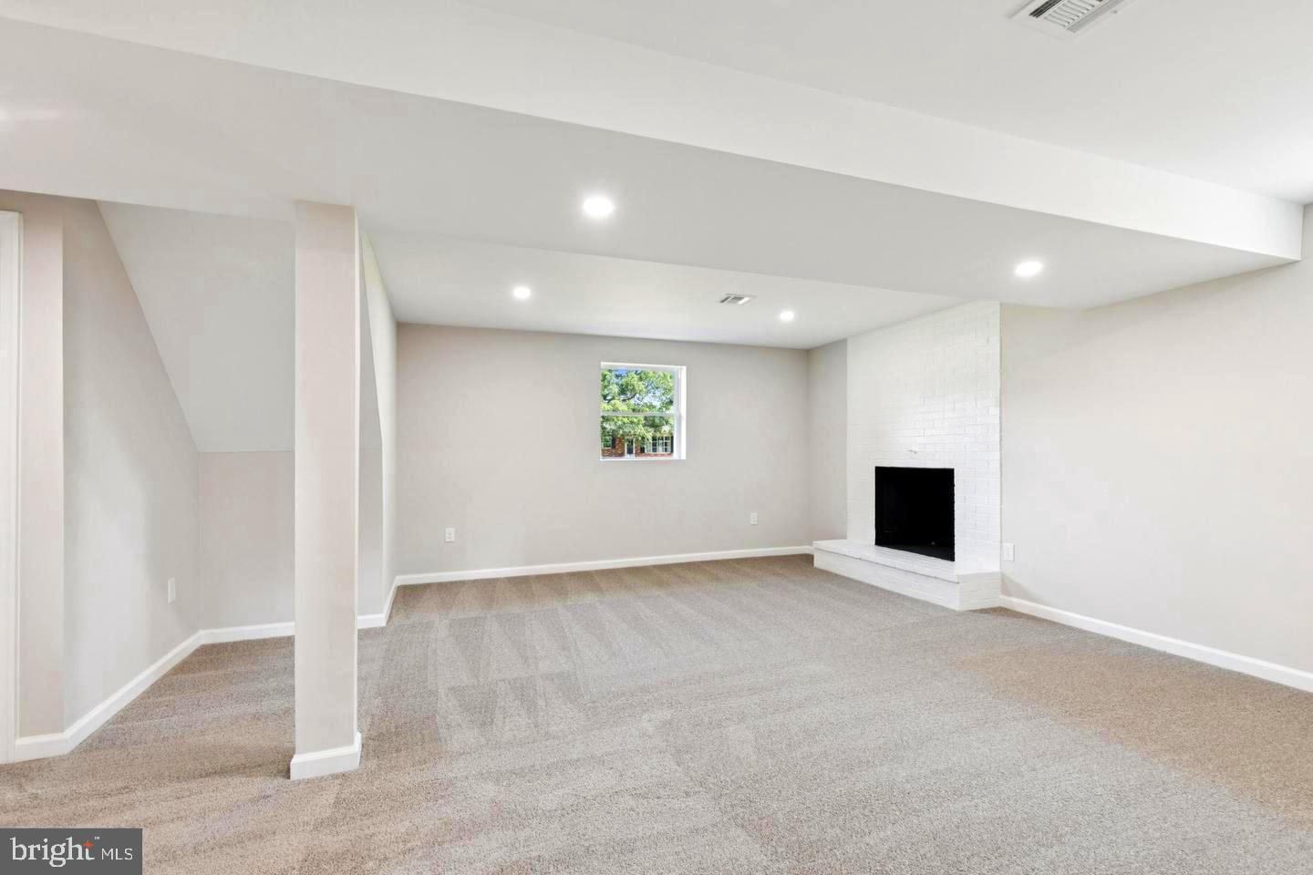 BRIERCREST HEIGHTS - Residential