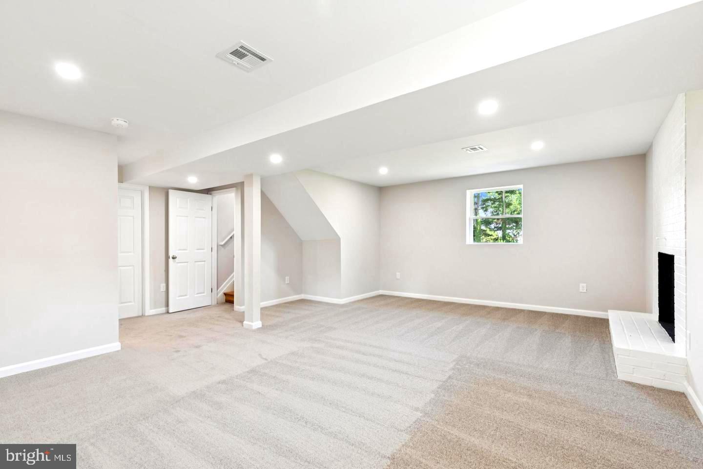 BRIERCREST HEIGHTS - Residential