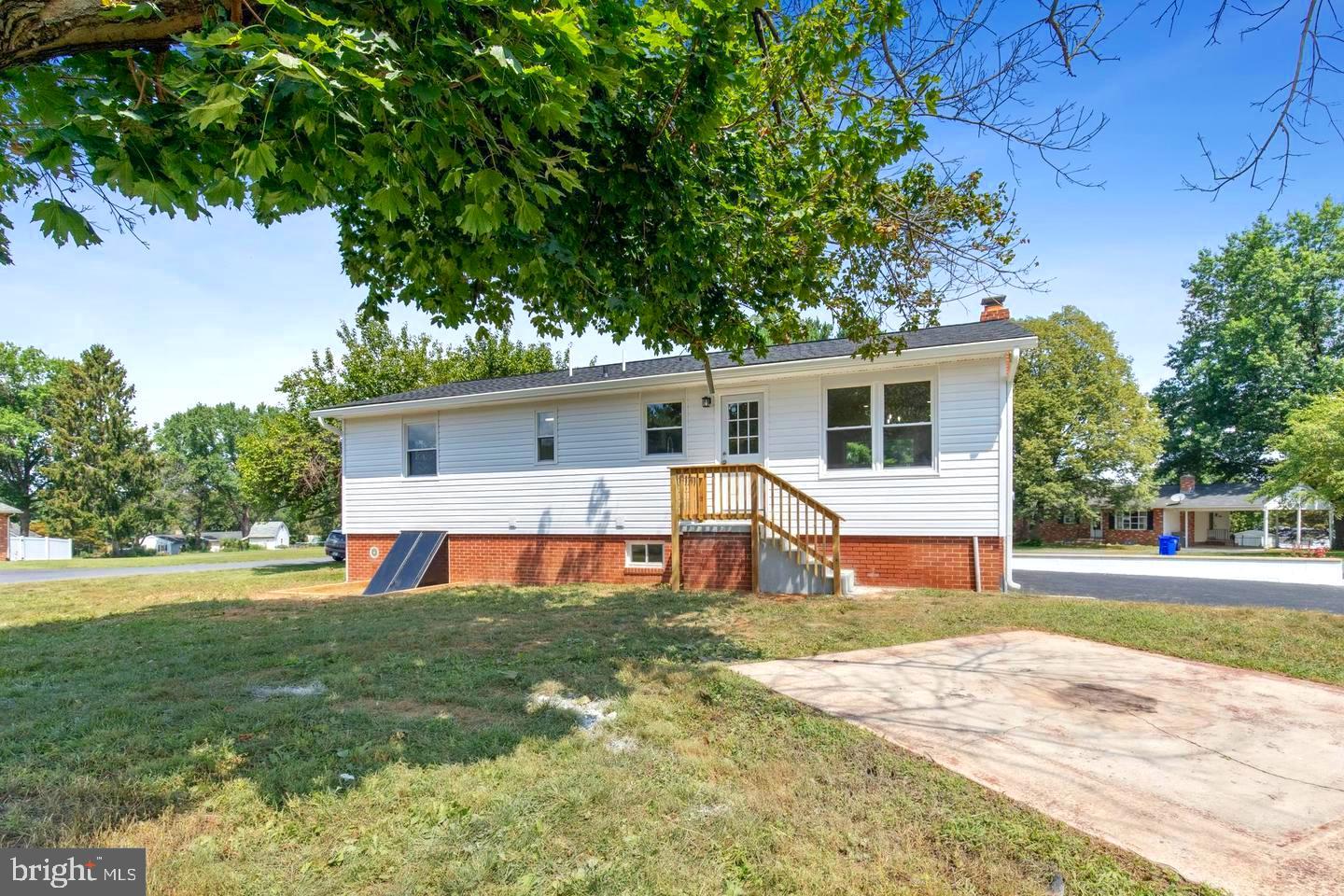 BRIERCREST HEIGHTS - Residential