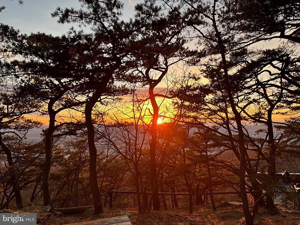 BRIERCREST HEIGHTS - Residential