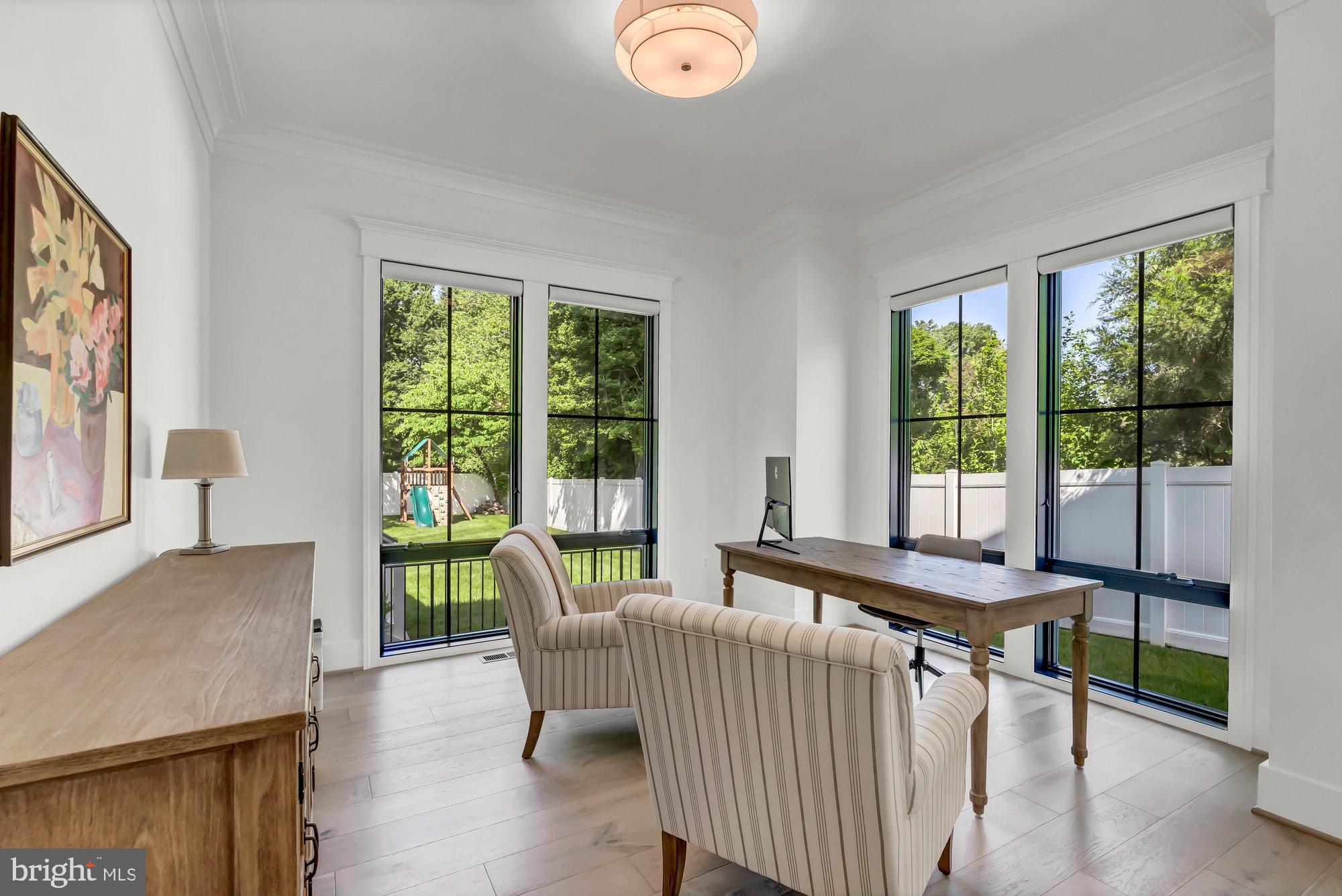 TOWN AND COUNTRY GARDENS - Residential