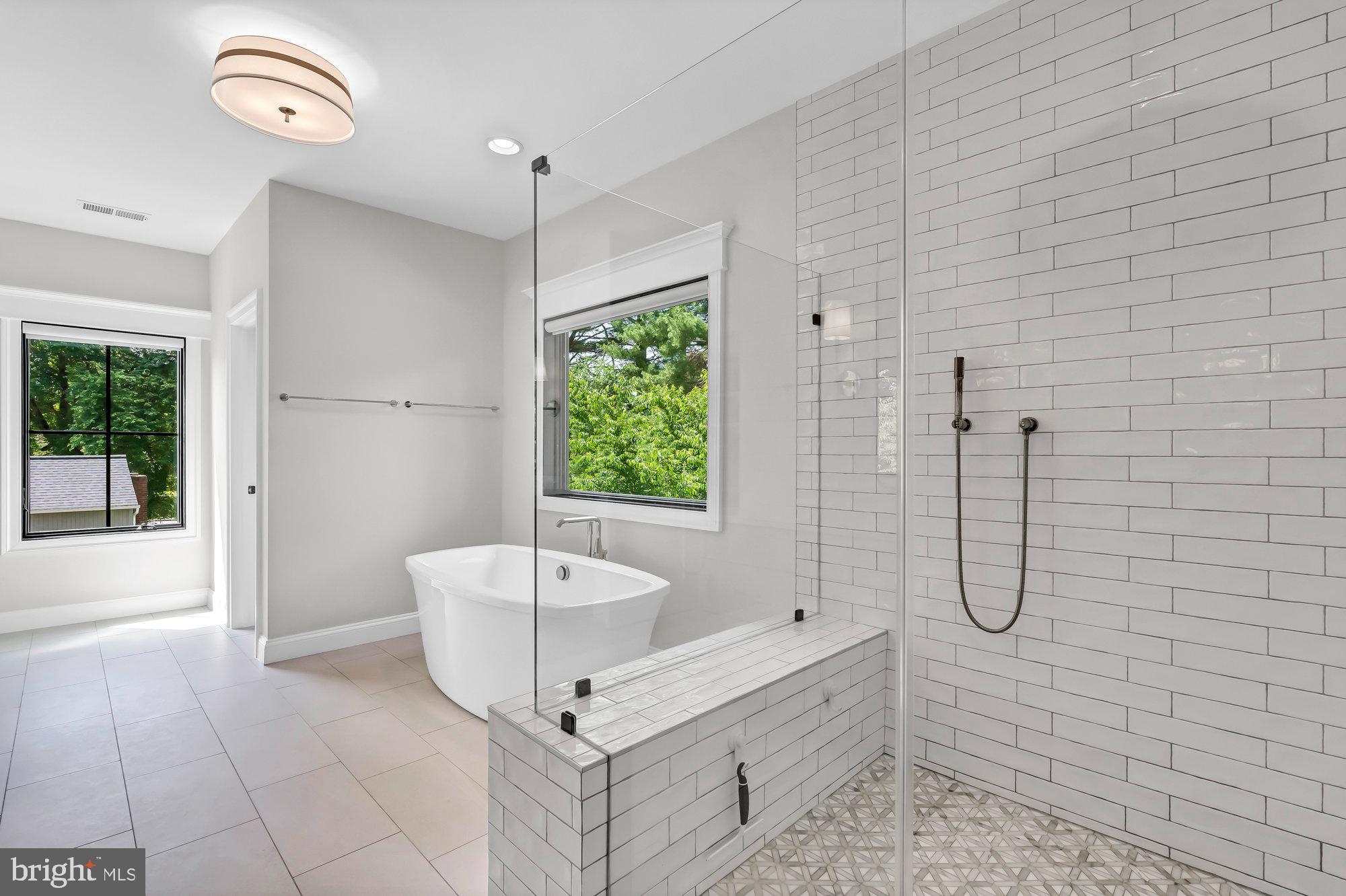 TOWN AND COUNTRY GARDENS - Residential