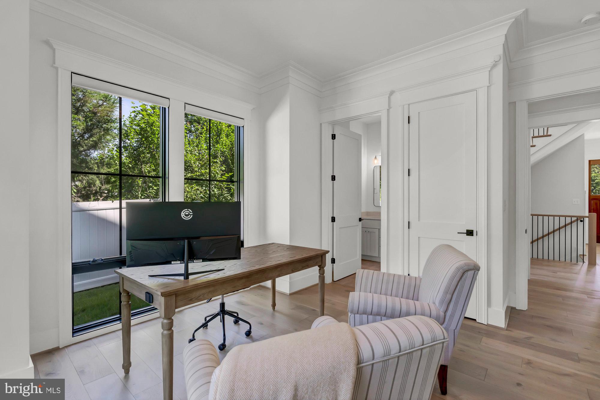 TOWN AND COUNTRY GARDENS - Residential