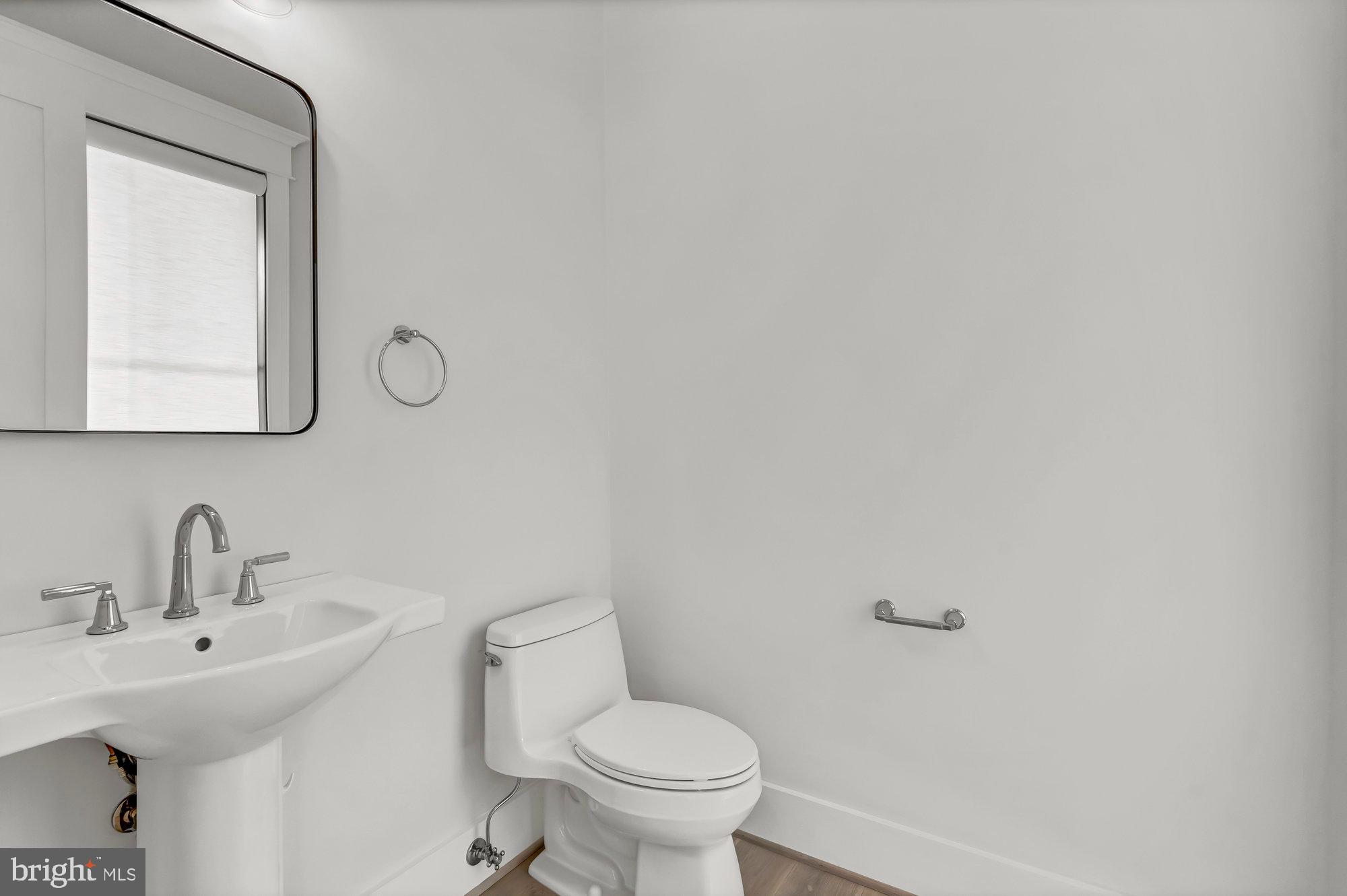 TOWN AND COUNTRY GARDENS - Residential