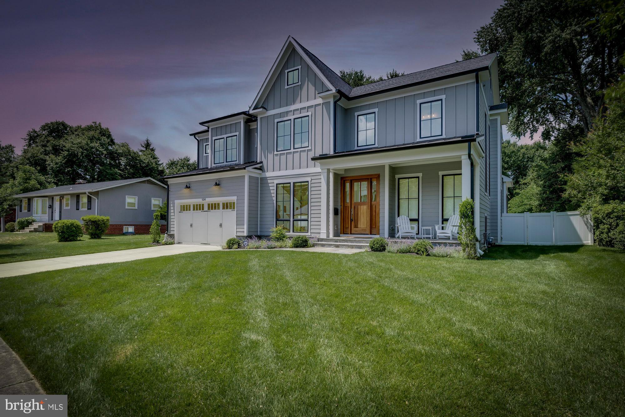 TOWN AND COUNTRY GARDENS - Residential