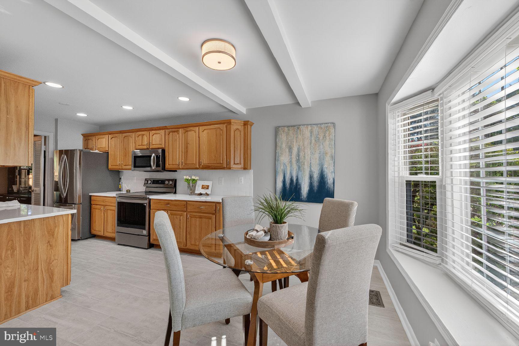 1846 GOLF VIEW COURT