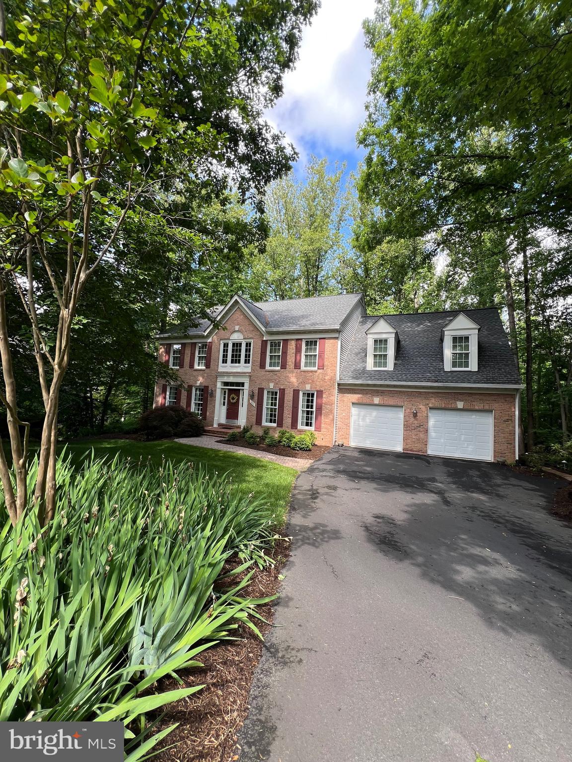 7522 RAMBLING RIDGE DRIVE