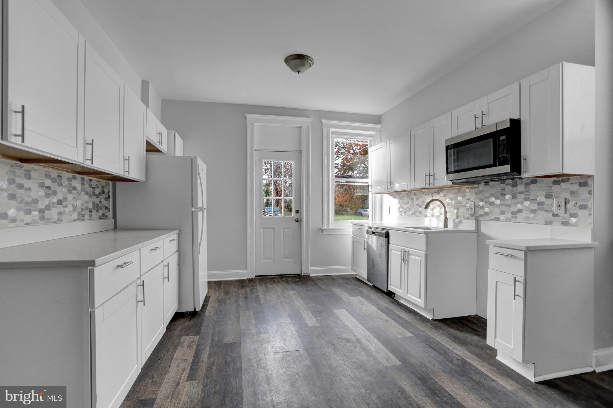 FRANKLINTOWN ROAD - Residential Lease