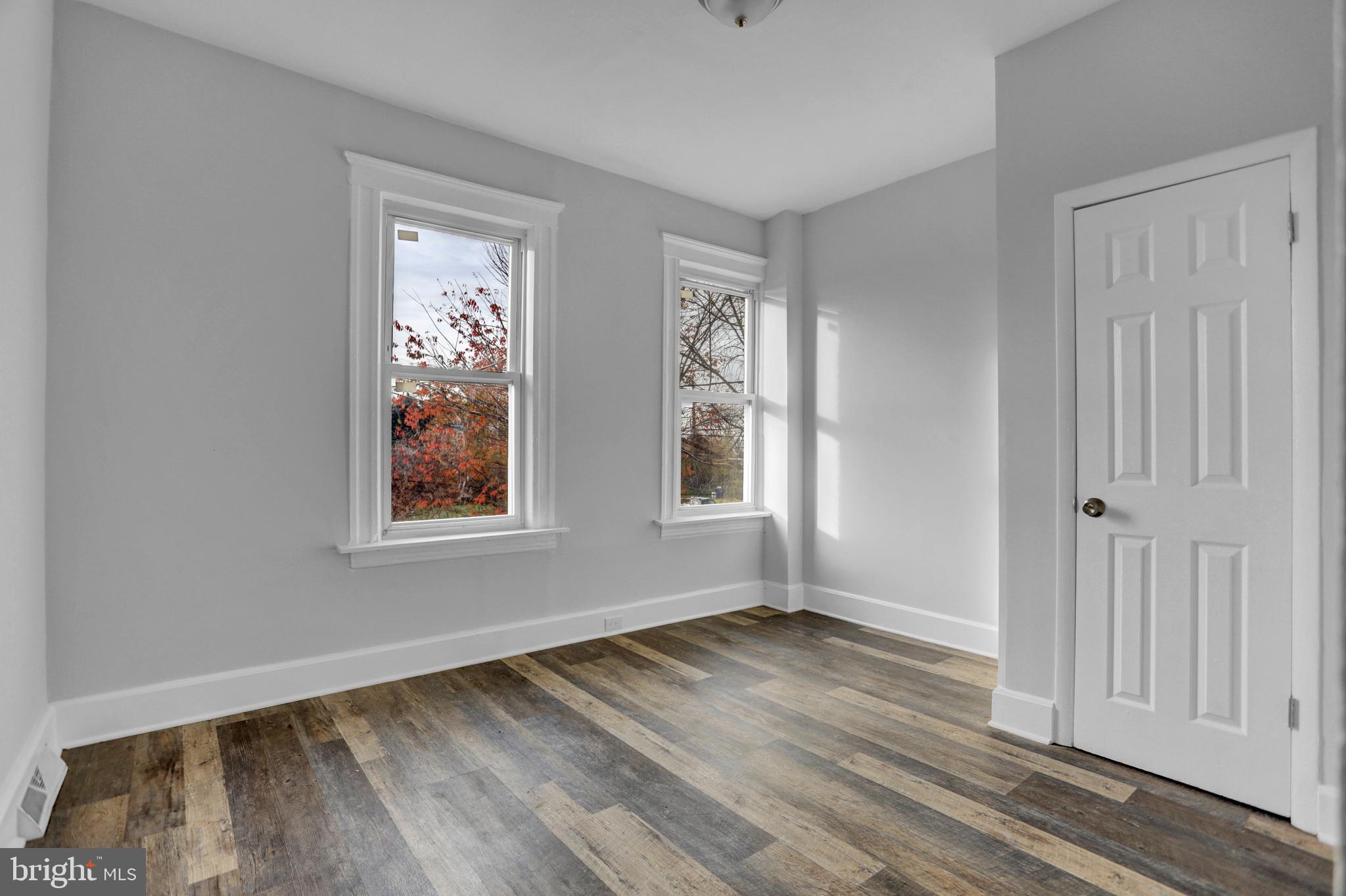 FRANKLINTOWN ROAD - Residential Lease