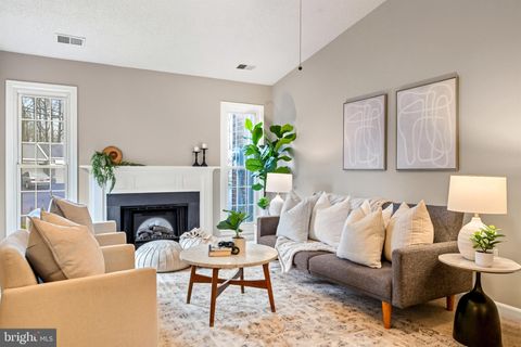 2612 QUIET WATER COVE 24 ANNAPOLIS MD 21401