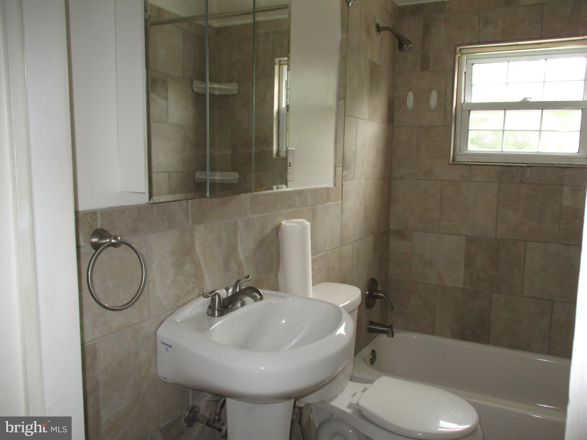 MIDDLESEX - Residential