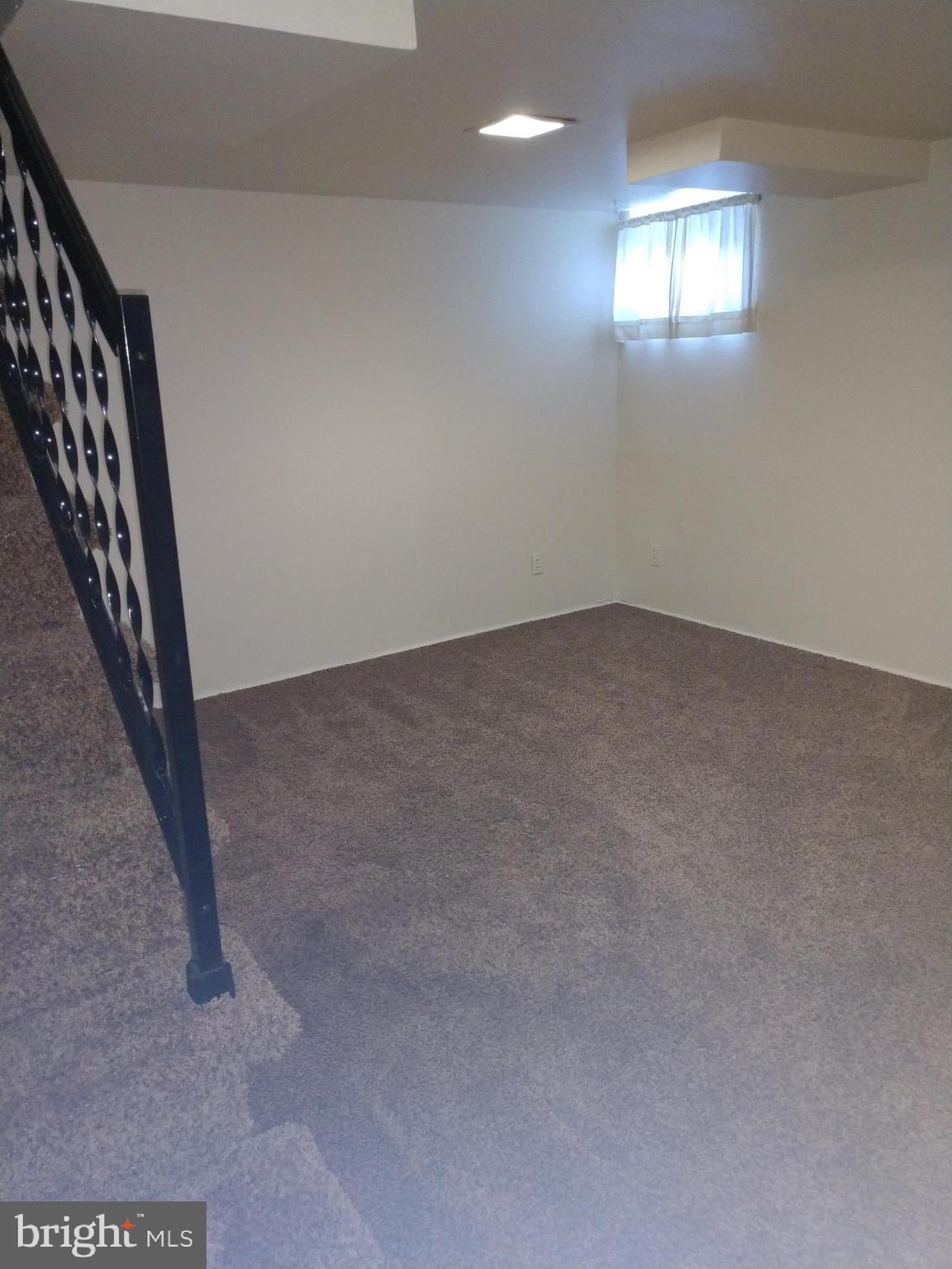 MIDDLESEX - Residential