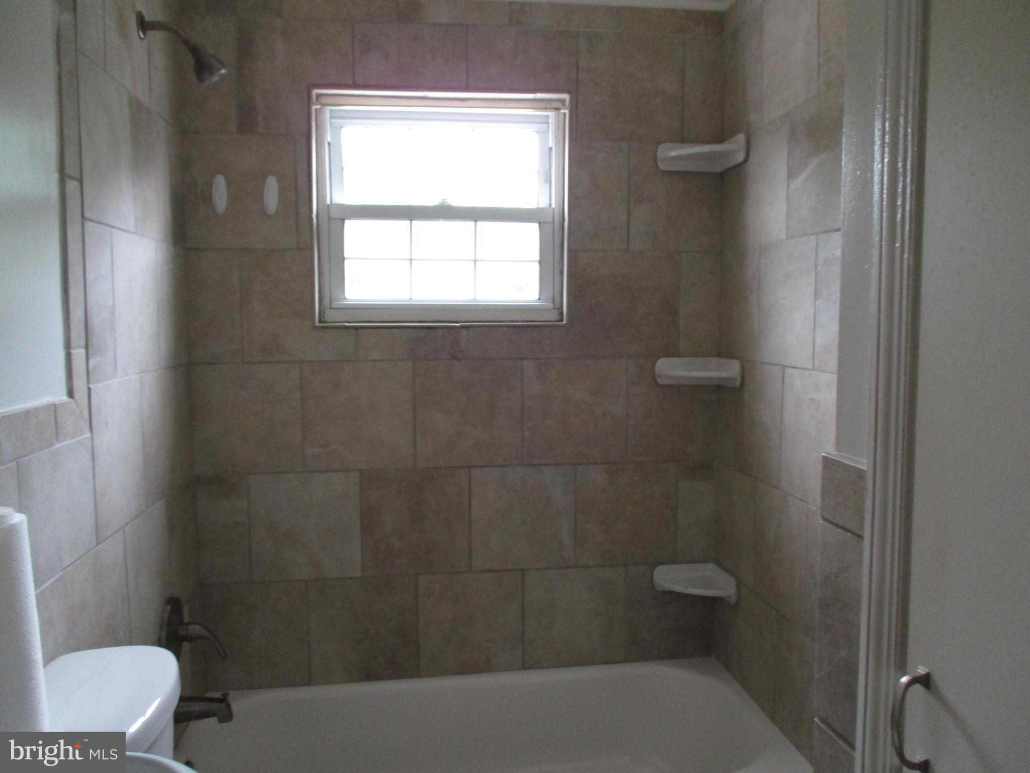 MIDDLESEX - Residential