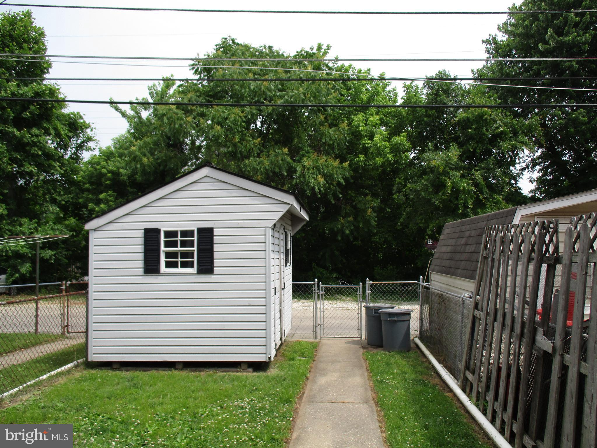 MIDDLESEX - Residential