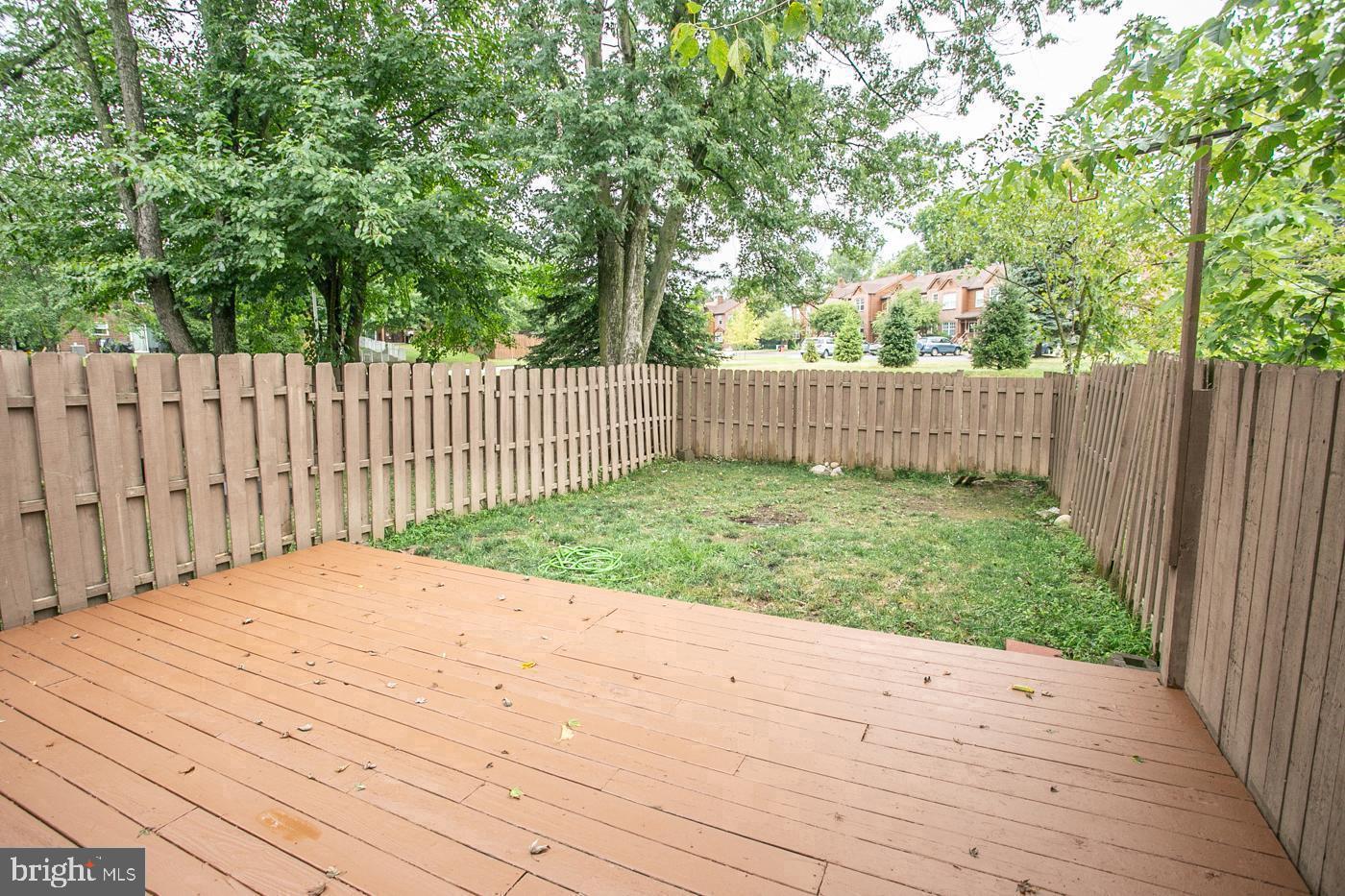 PERKIOMEN WOODS - Residential Lease