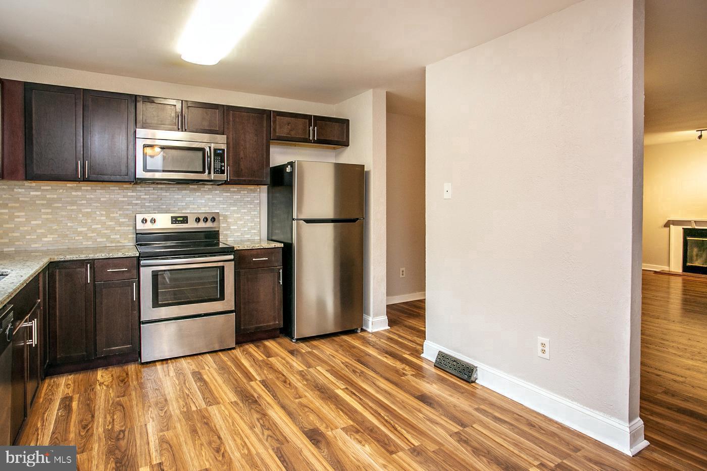 PERKIOMEN WOODS - Residential Lease