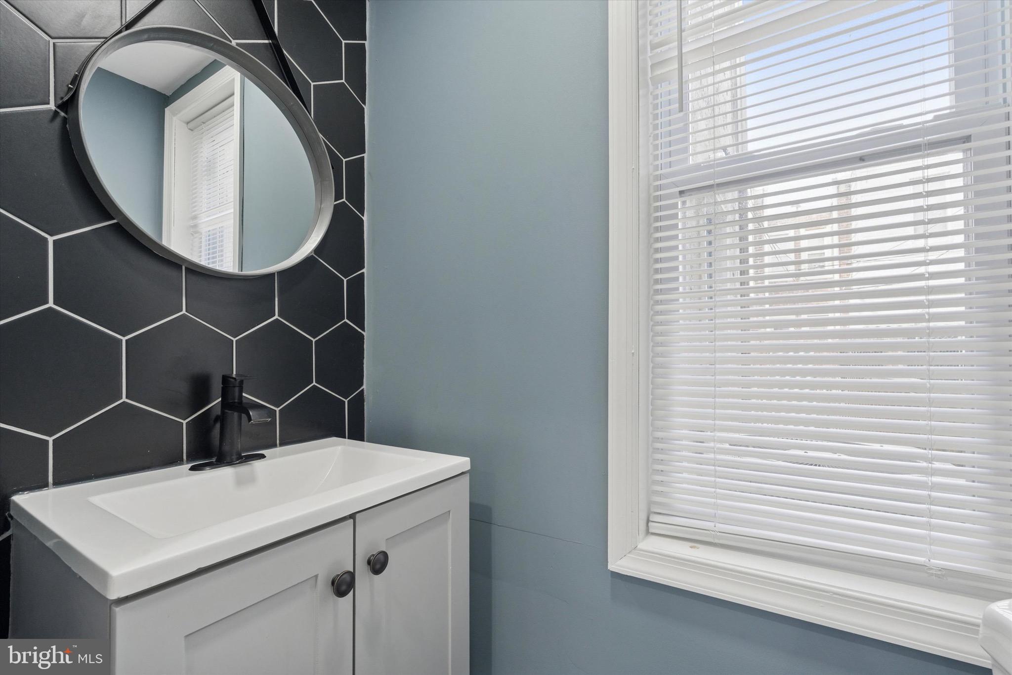 PORT RICHMOND - Residential