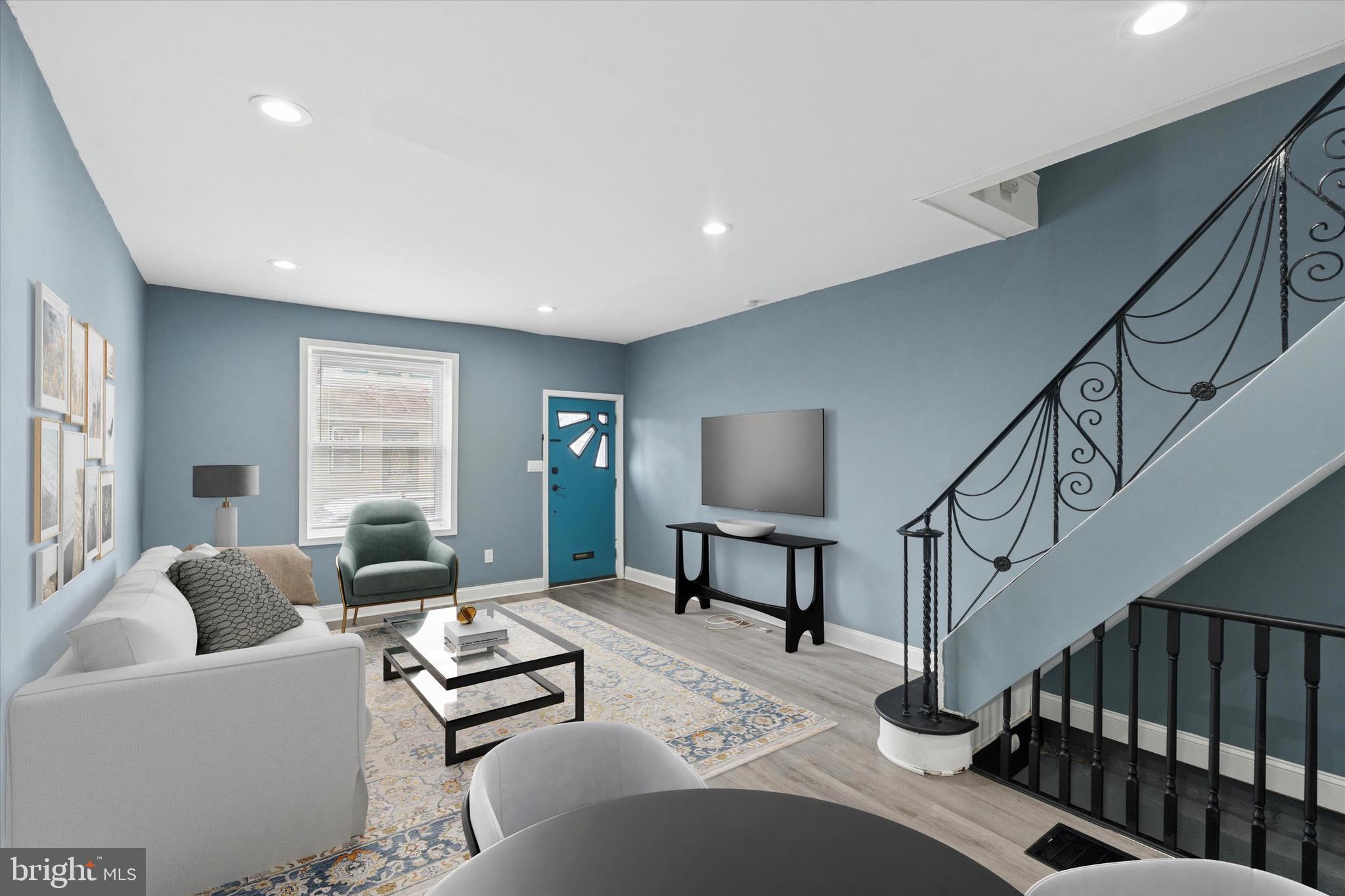 PORT RICHMOND - Residential