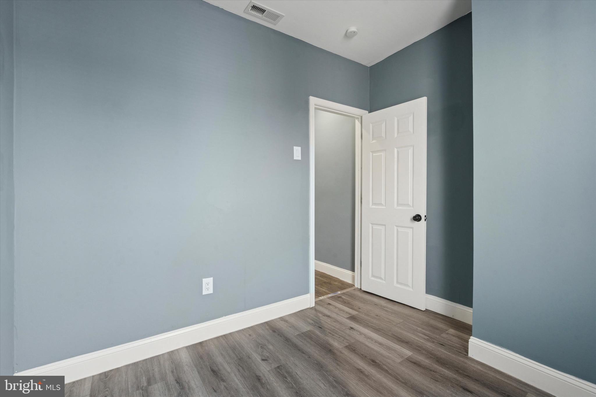 PORT RICHMOND - Residential