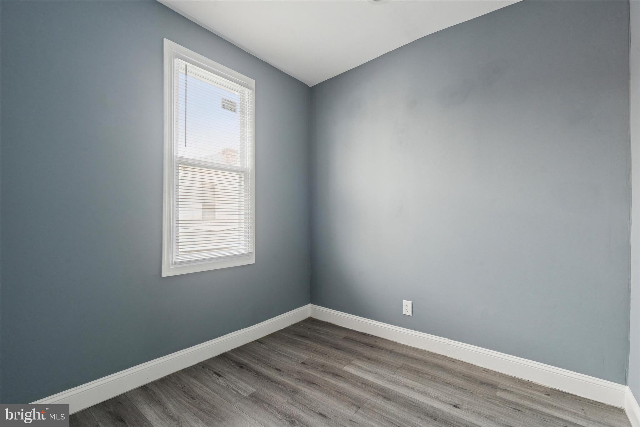 PORT RICHMOND - Residential