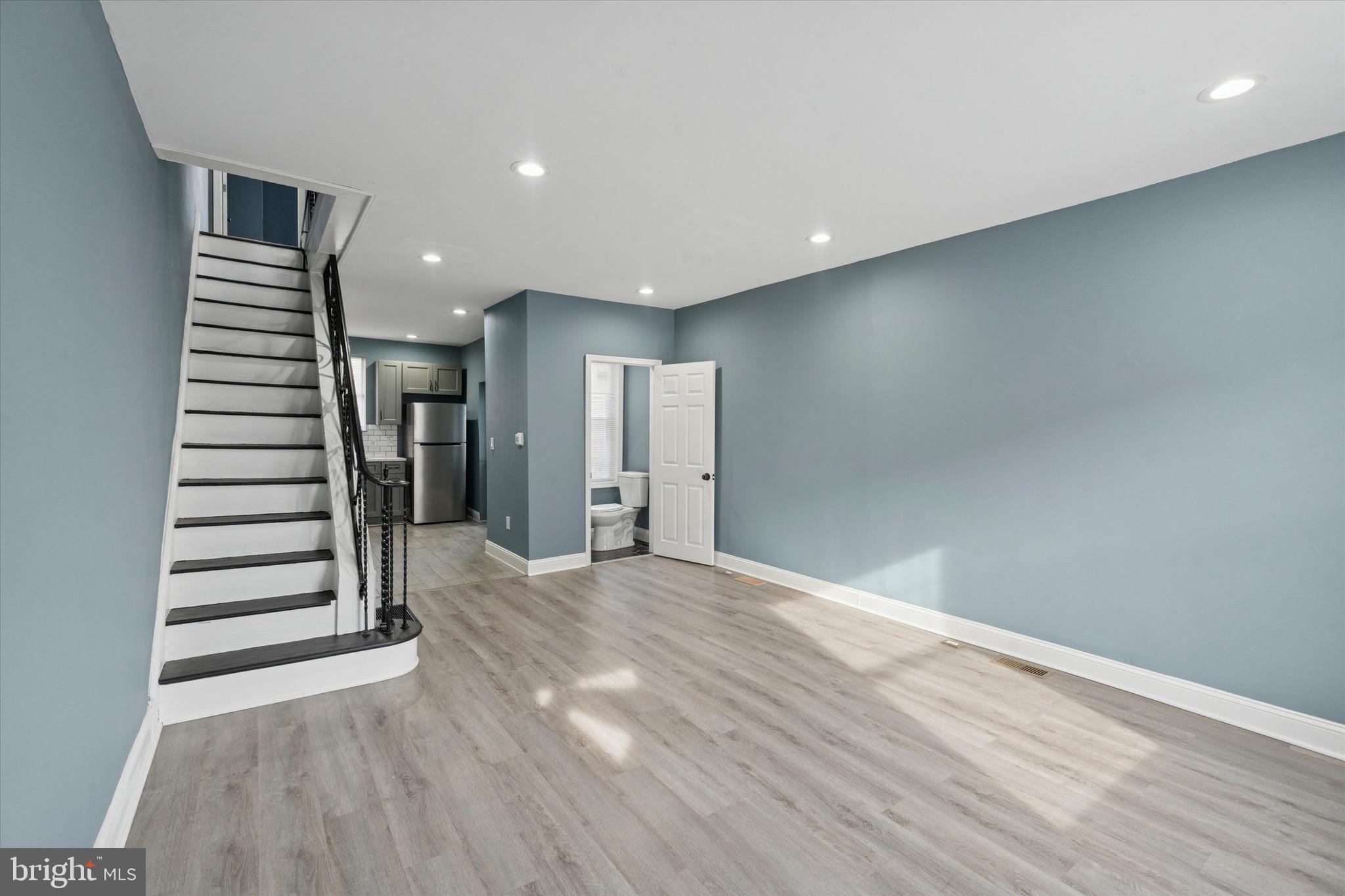 PORT RICHMOND - Residential