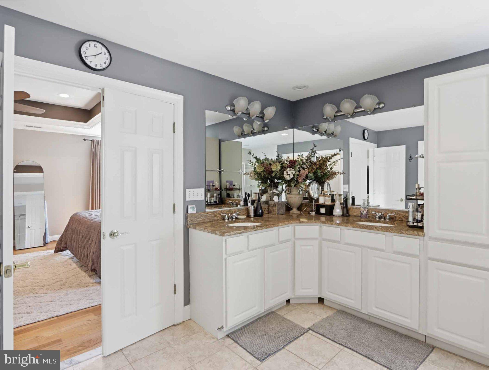 RIVERDALE GLEN - Residential