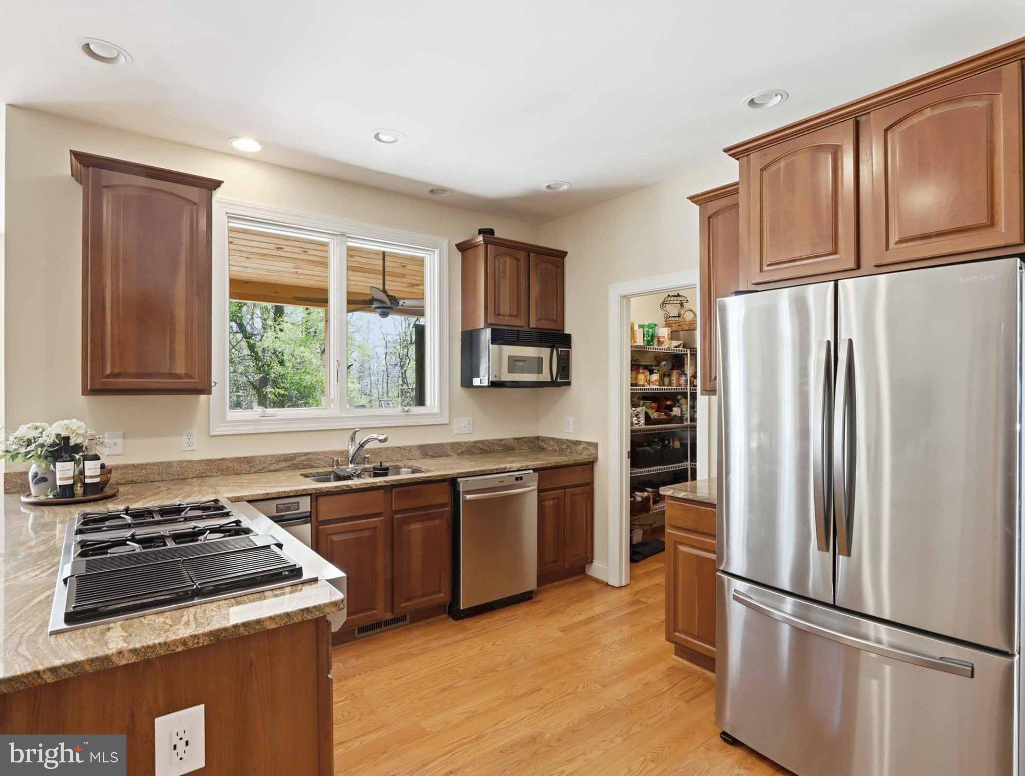 RIVERDALE GLEN - Residential