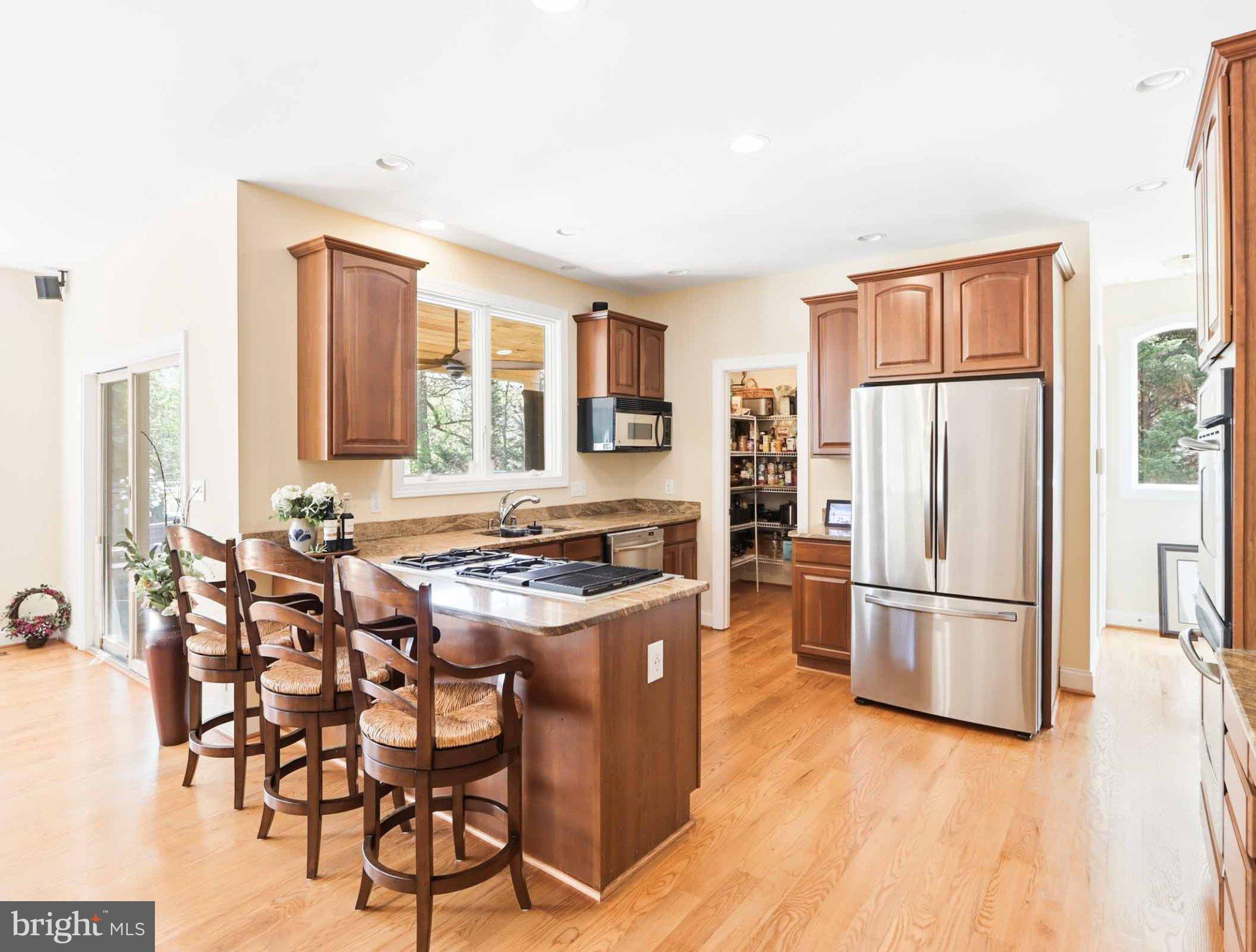 RIVERDALE GLEN - Residential