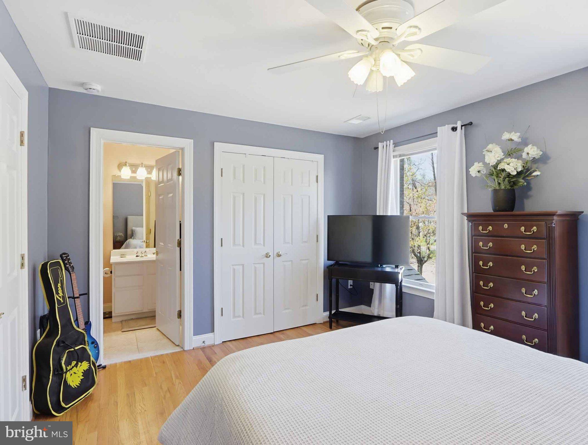 RIVERDALE GLEN - Residential