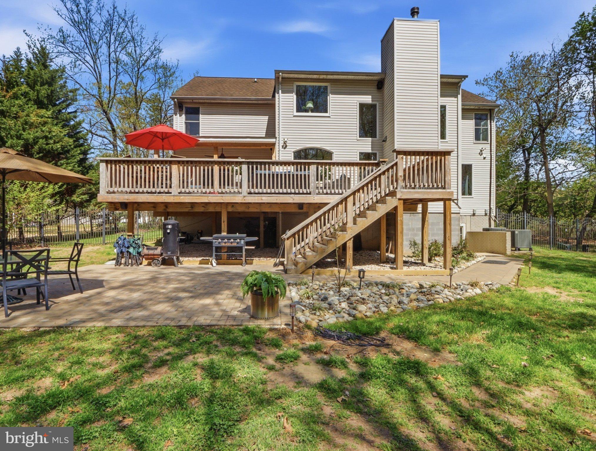 RIVERDALE GLEN - Residential