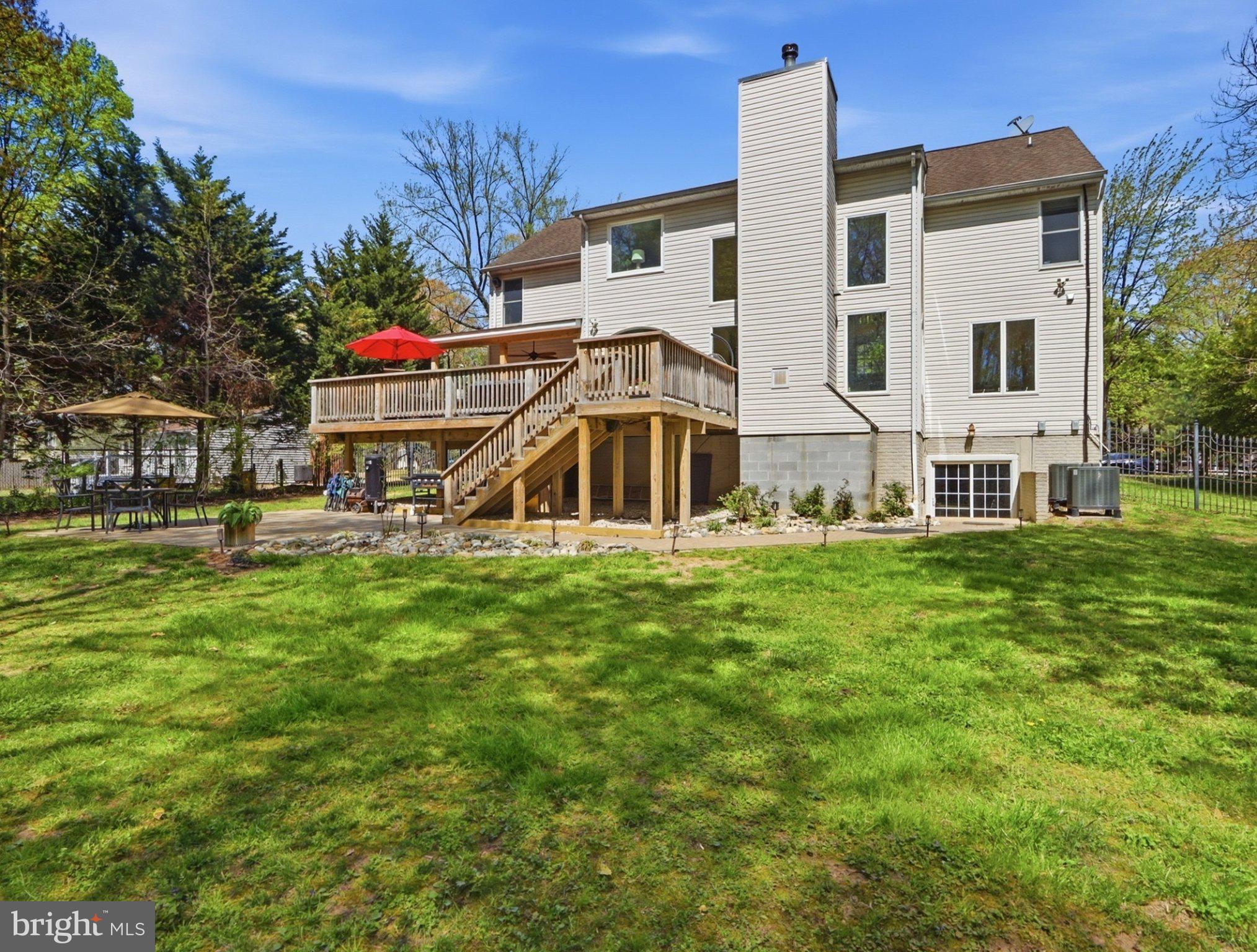 RIVERDALE GLEN - Residential