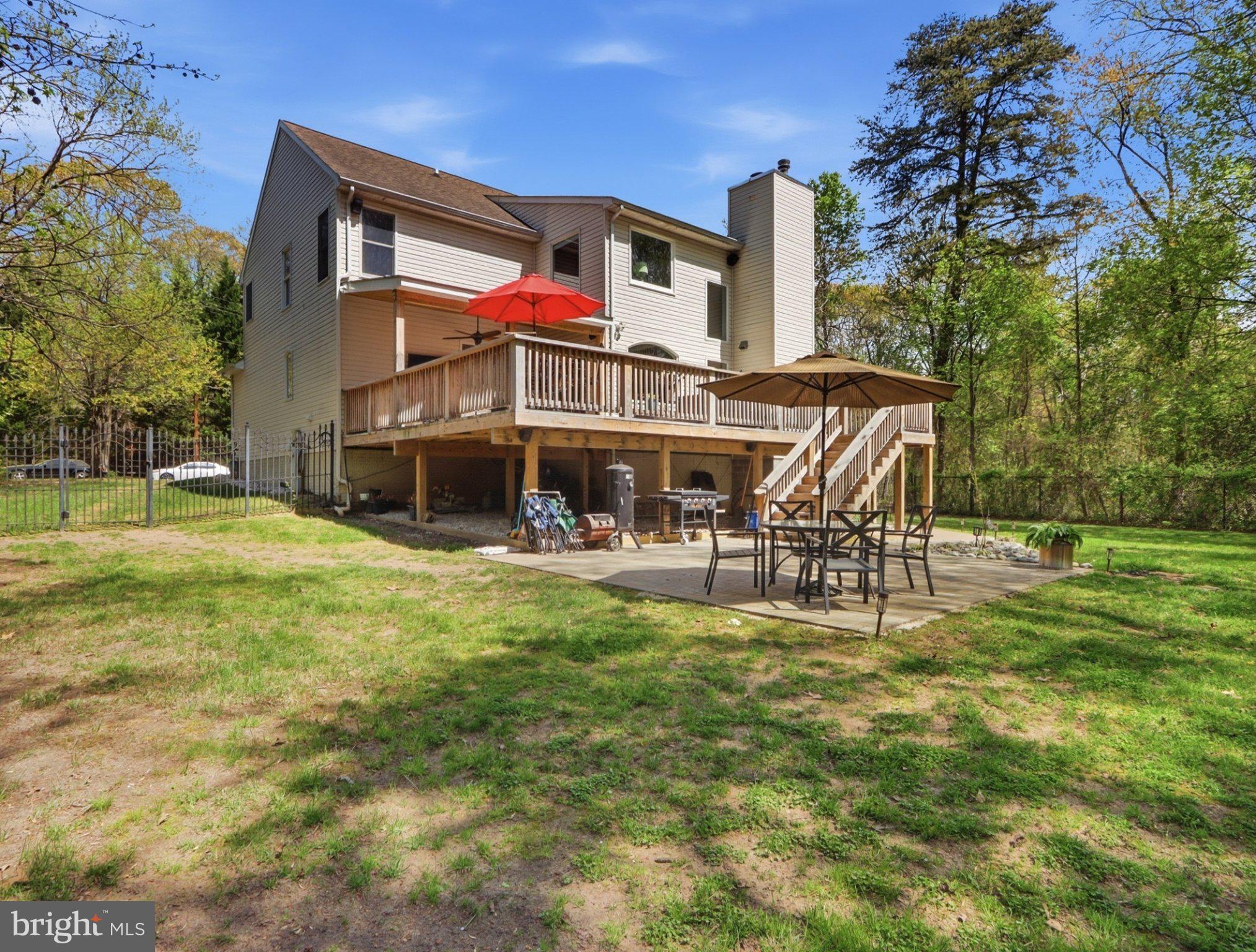 RIVERDALE GLEN - Residential