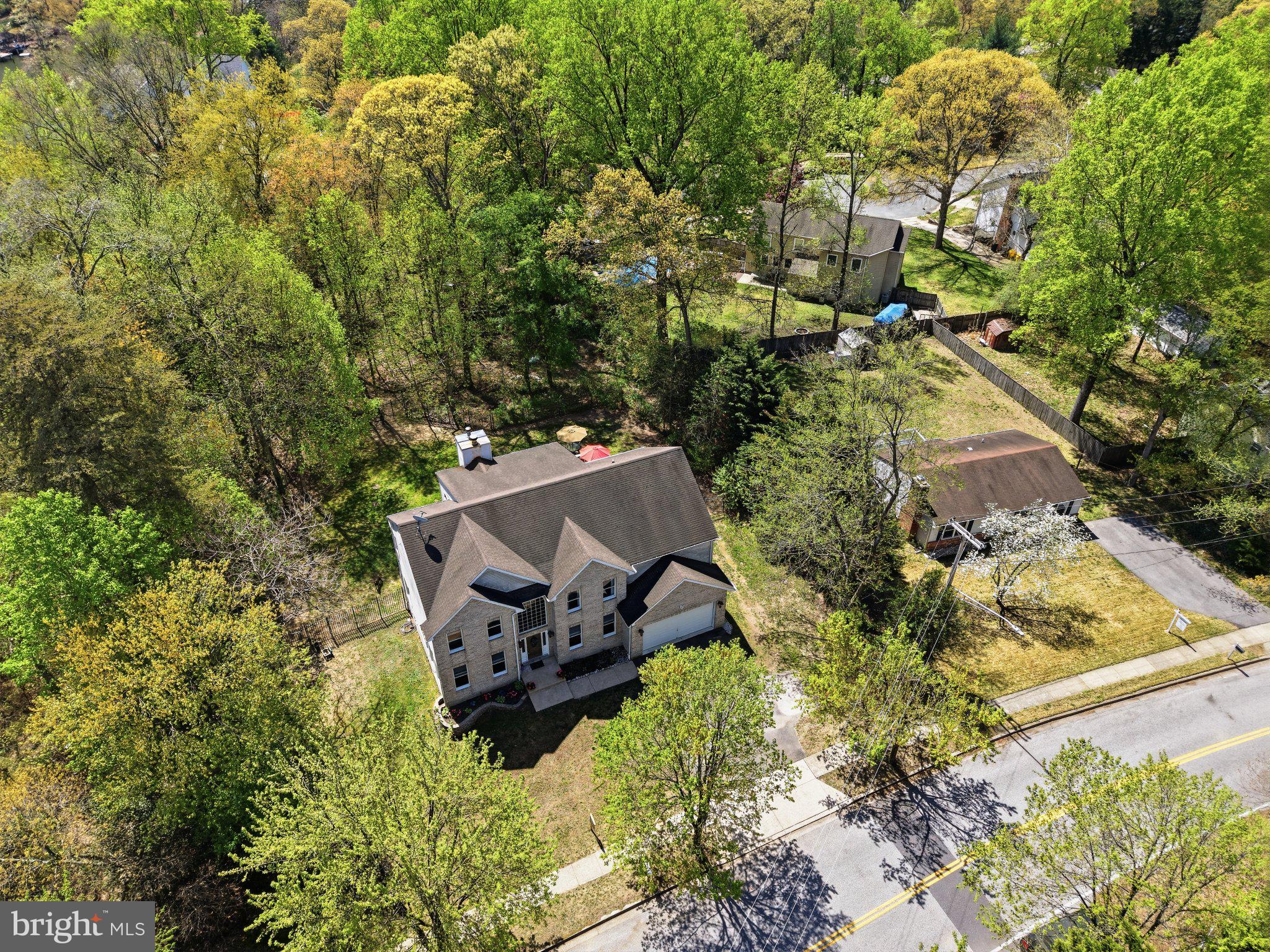 RIVERDALE GLEN - Residential